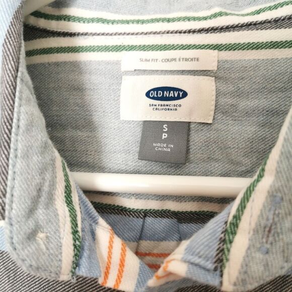 2/$30 Old Navy Men's striped button down shirt - Picture 3 of 4